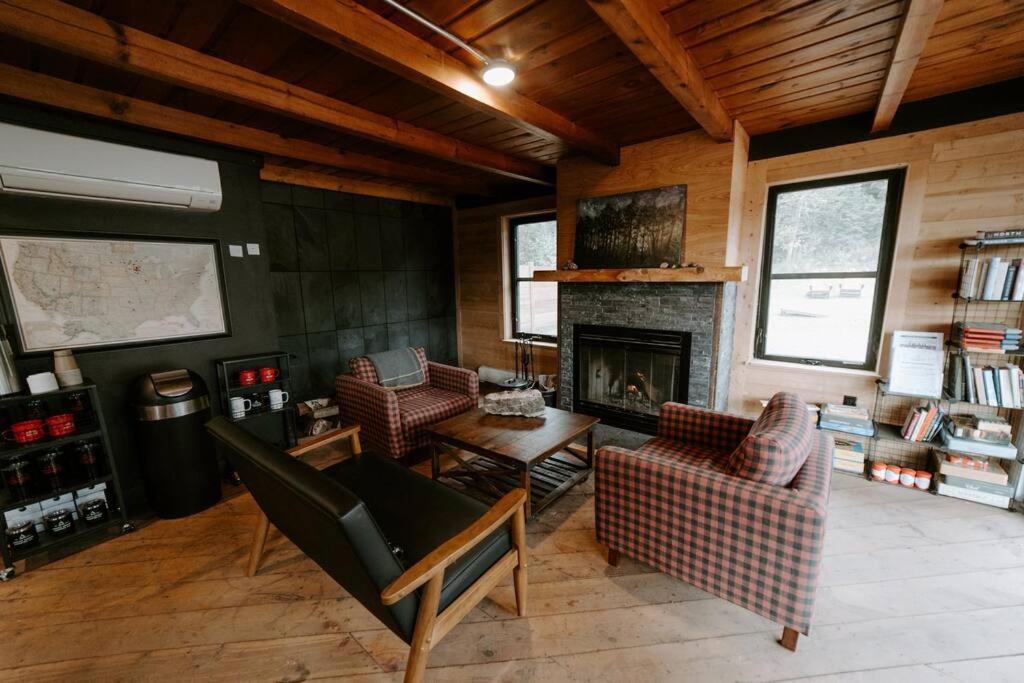 North Shore Camping Company Beaver Bay المظهر الخارجي الصورة
